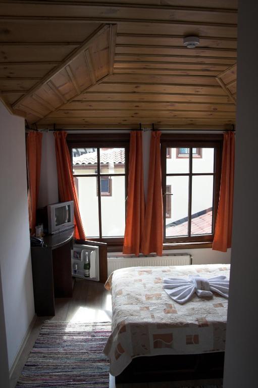Hotel Old Times Asenovgrad Kamer foto